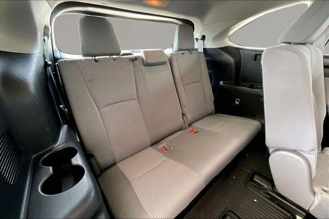 Certified Used 2024 WIND CHILL PEARL Toyota  image 29