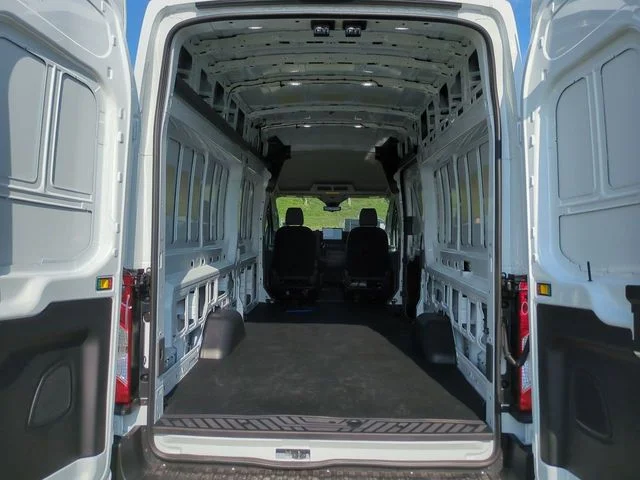 New 2026 Oxford White Ford Cargo Van image 13