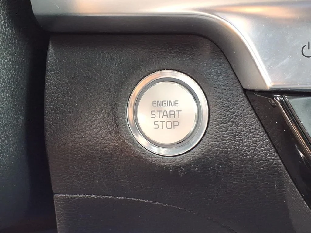 Certified Used 2022 Gray Kia EX image 25