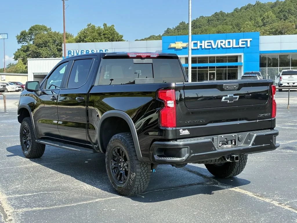 Used 2026 Black Chevrolet ZR2 image 7