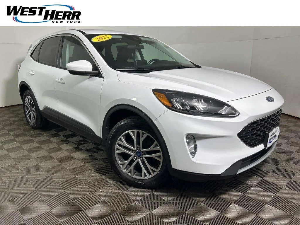 Used 2022 Oxford White Ford SEL image 1