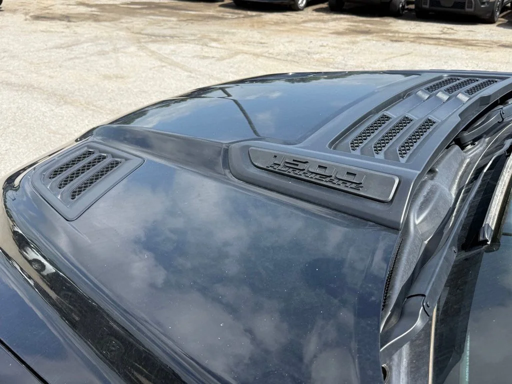 New 2026 Diamond Black Crystal Pearl-Coat Exterior Paint RAM Express image 11