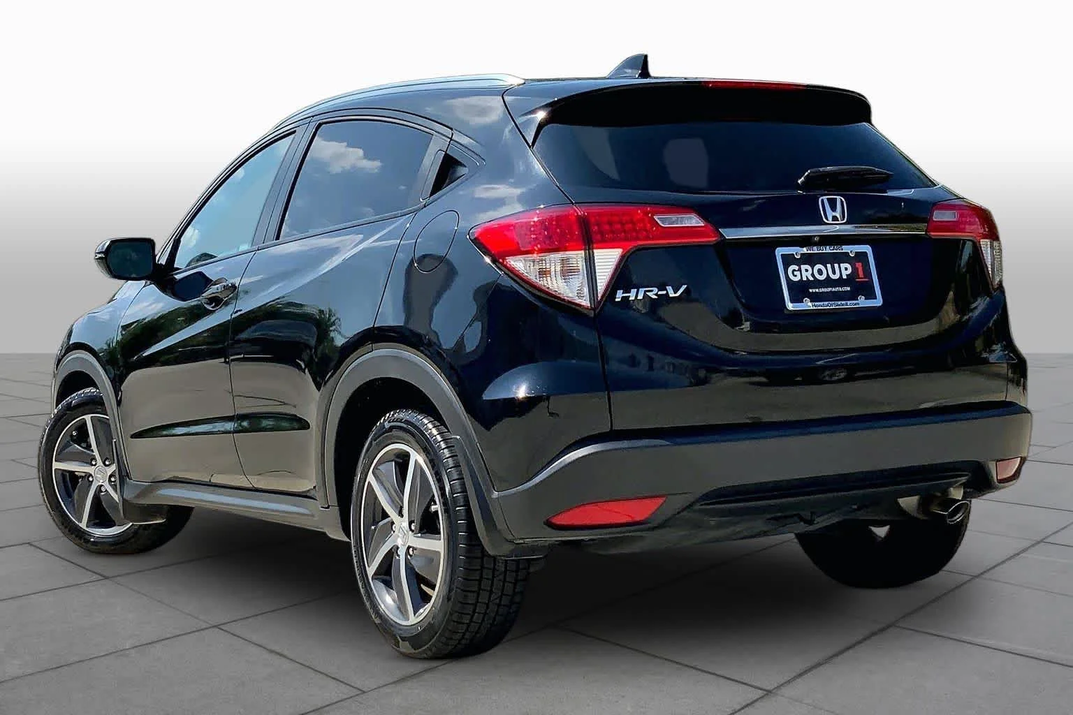 Certified Used 2022 Crystal Black Pearl Honda 2WD EX image 12