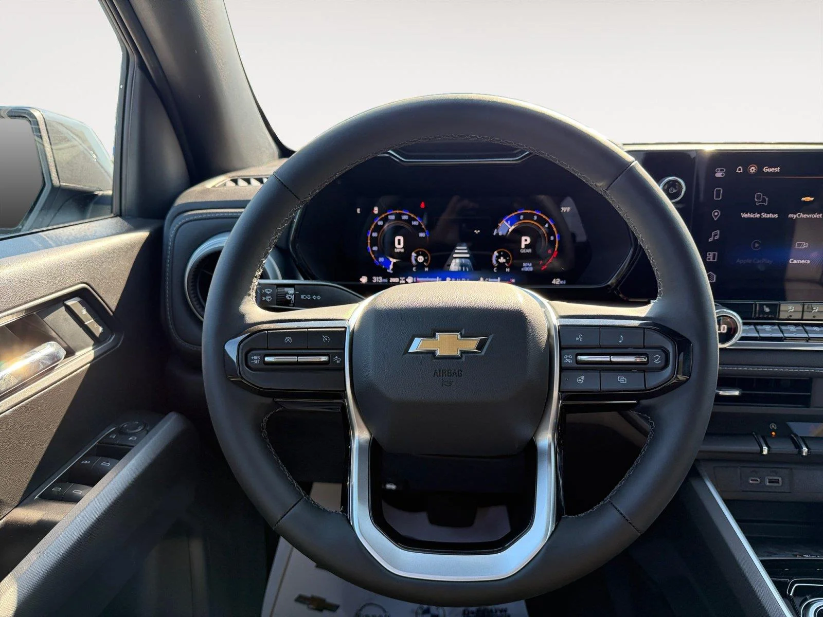 2026 Chevrolet Colorado LT - Photo 16