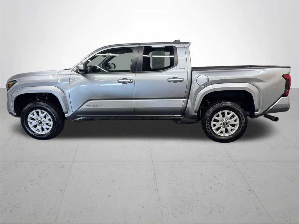 Used 2024 Silver Toyota SR5 image 3