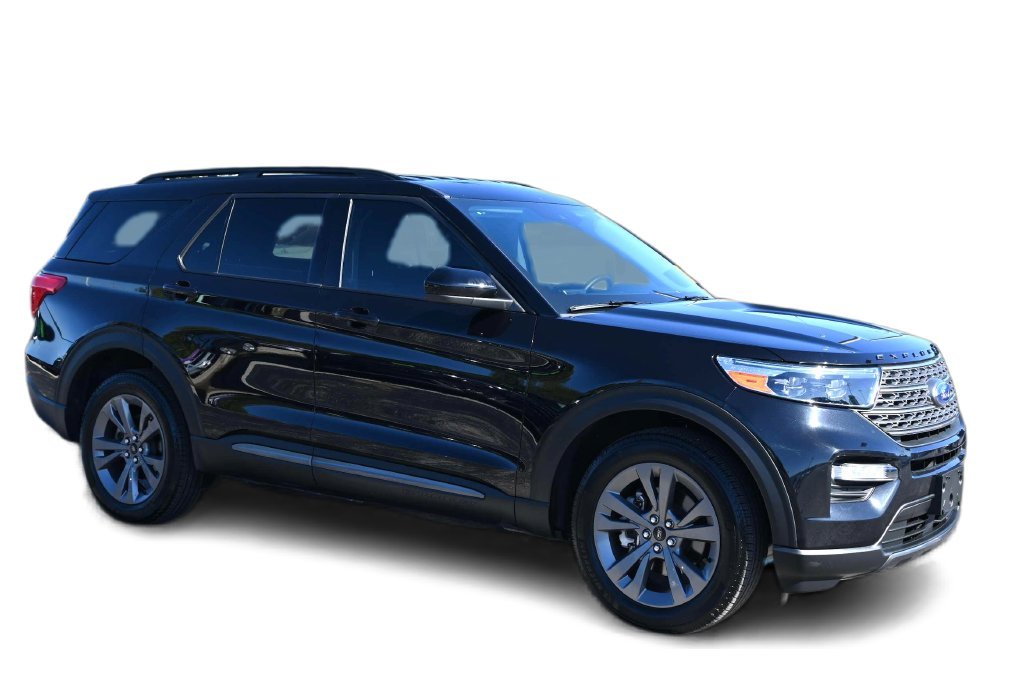 Certified Used 2024 Black Metallic Ford XLT image 3