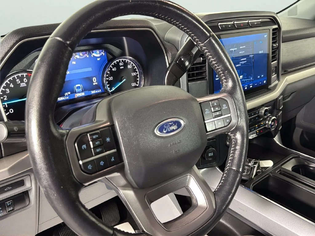 Used 2021 Silver Ford XLT image 21