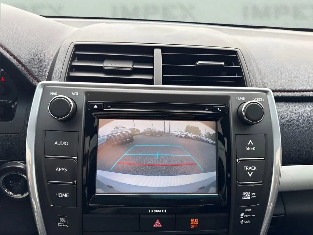Used 2016  Toyota XSE image 21