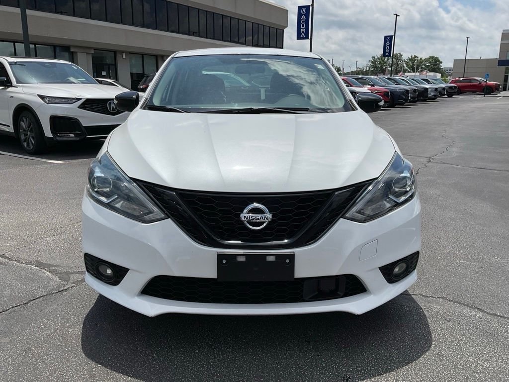 Used 2018 Nissan Sentra SR with VIN 3N1AB7AP8JY252222 for sale in Kansas City