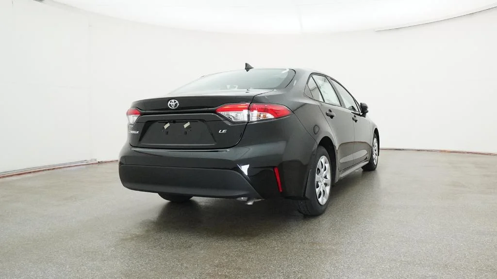 New 2026 Midnight Black Metallic Toyota LE image 13
