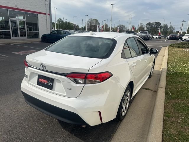 Used 2024 White Toyota LE image 9