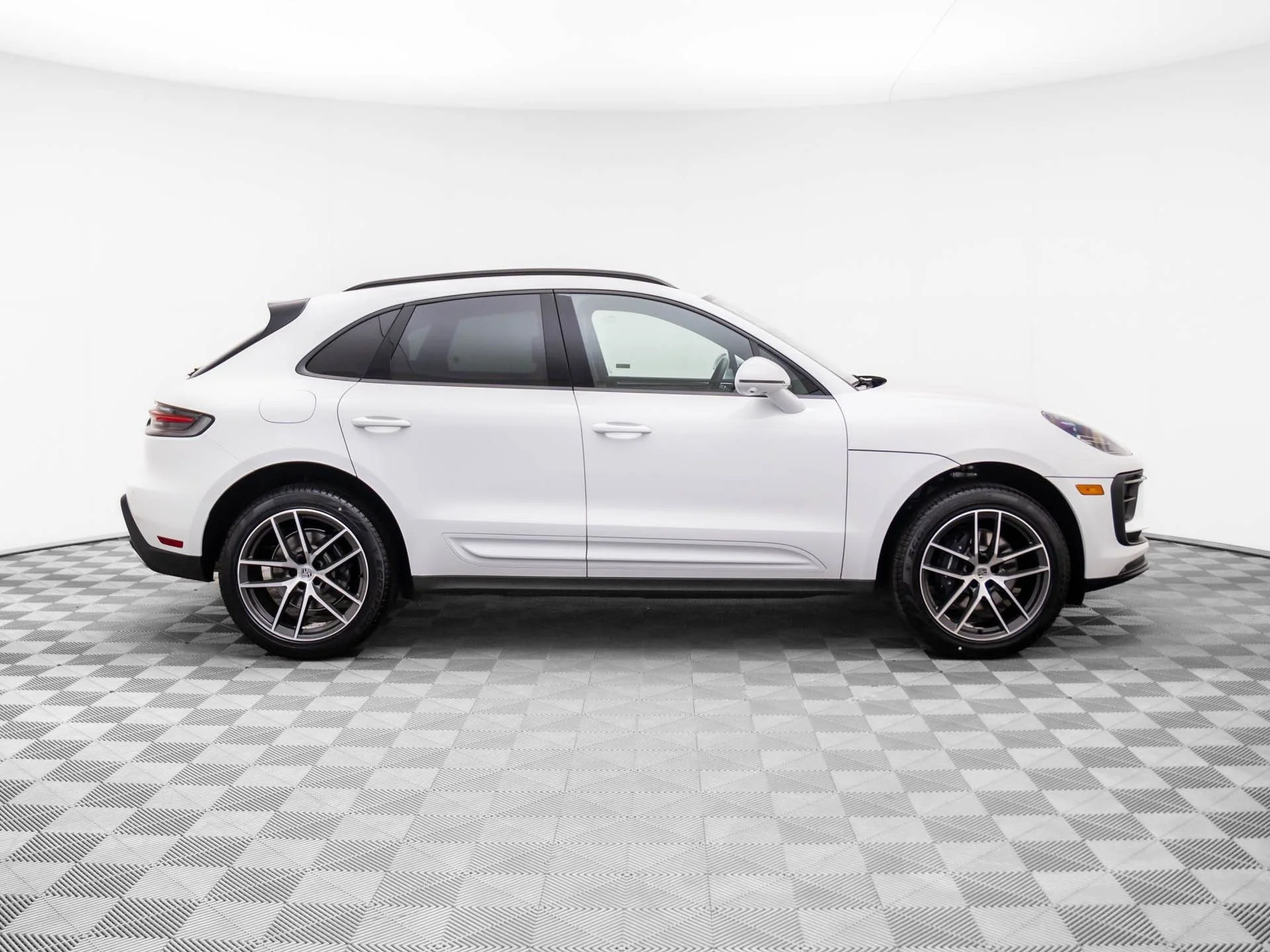 Used 2026 White Porsche  image 8
