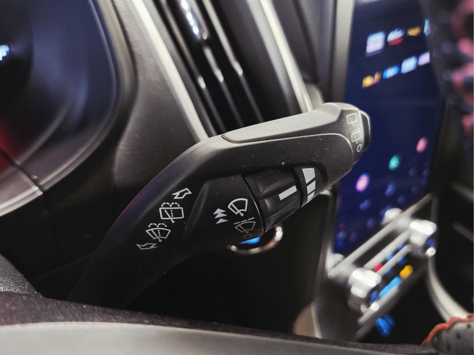 Used 2024 Atlas Blue Ford ST-Line image 23