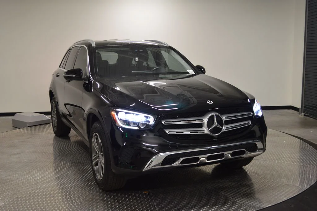 Used 2022 Black Mercedes-Benz GLC 300 image 9