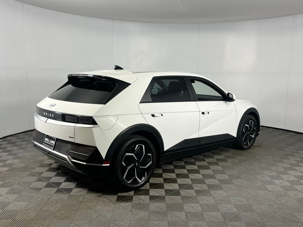 2024 Hyundai Ioniq 5 SEL photo 2