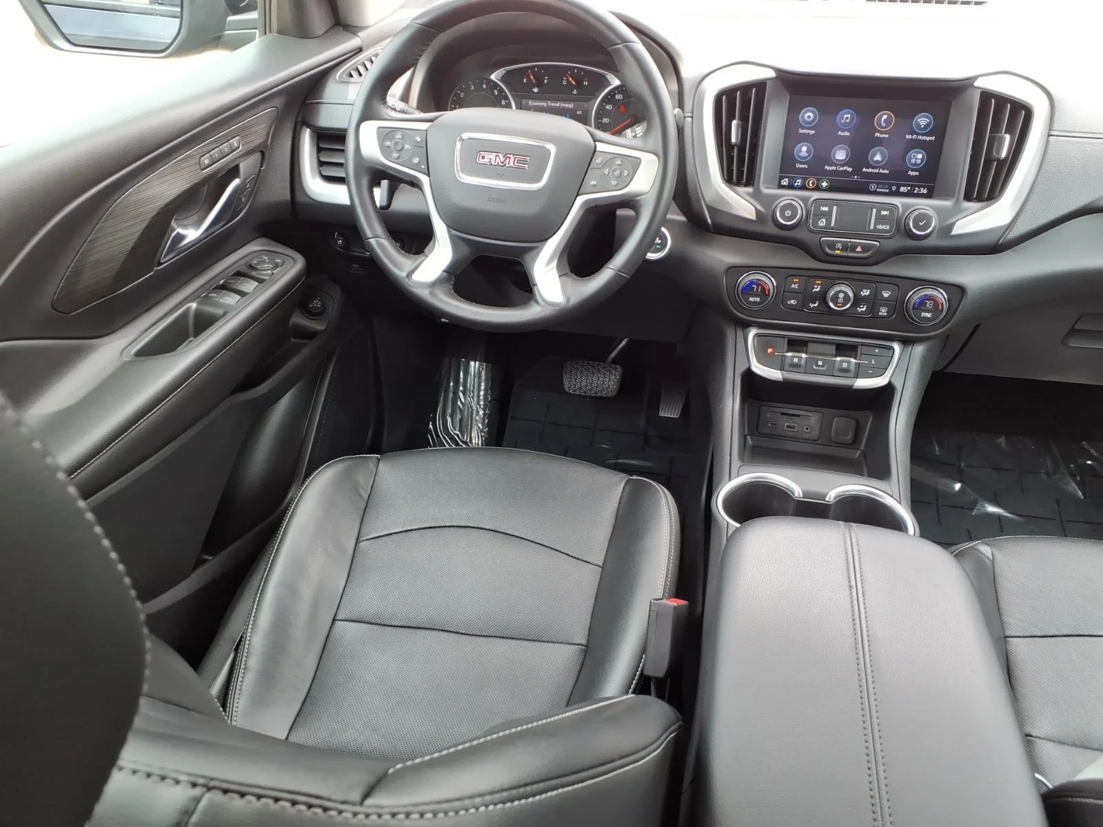 2022 GMC Terrain SLT - Photo 4