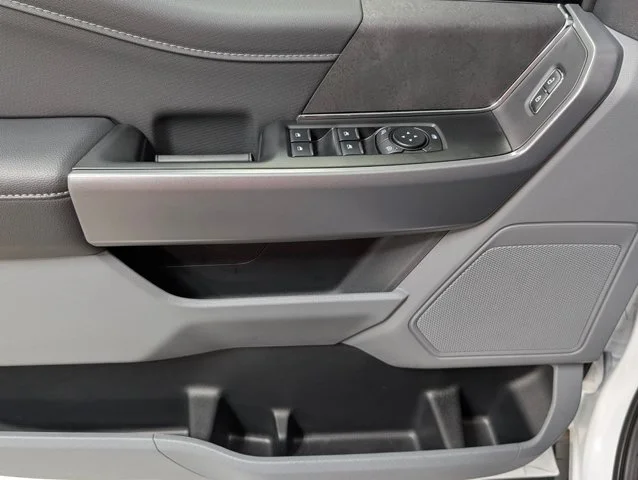 New 2026 Oxford White Ford XLT image 51