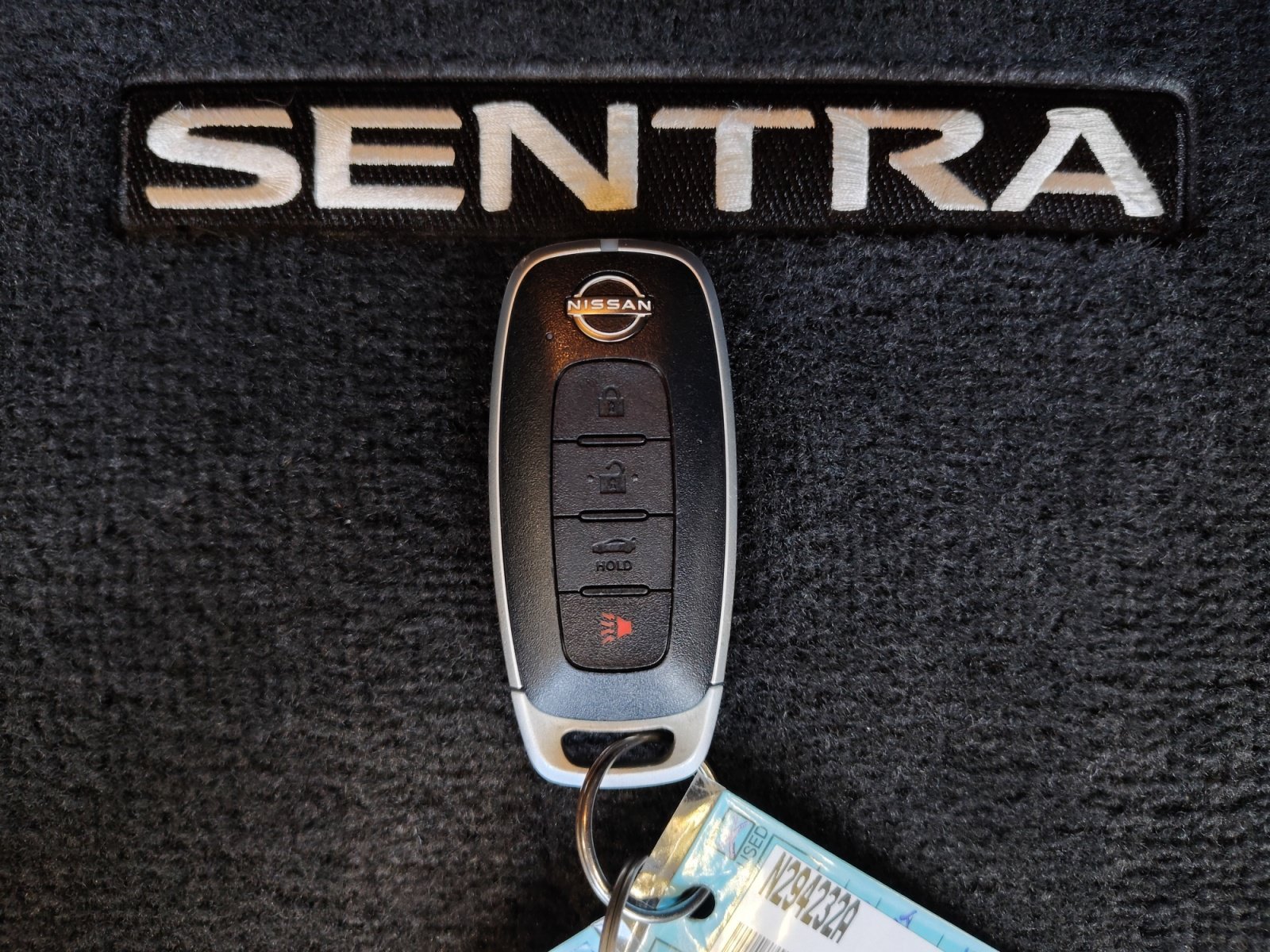 Used 2024 Aspen White Tricoat Nissan SV image 26