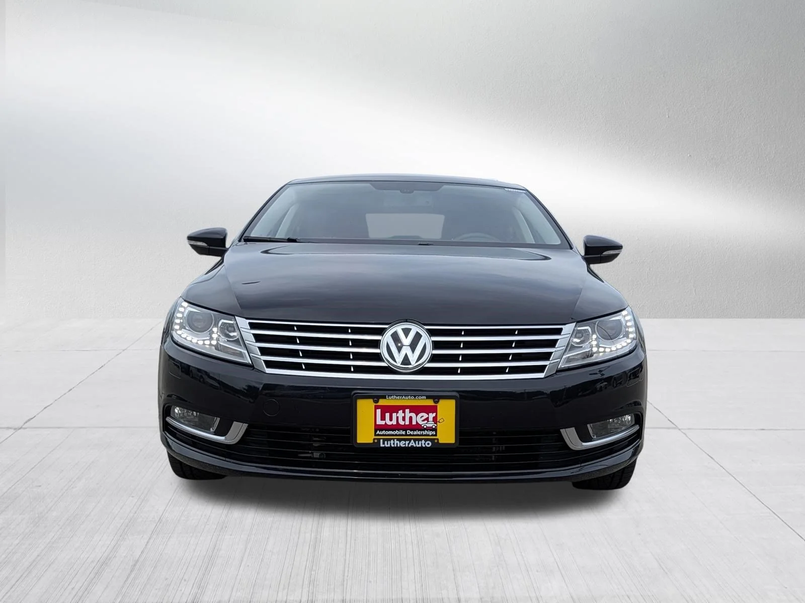 Used 2013 Volkswagen CC R-Line with VIN WVWBP7AN2DE500712 for sale in Rochester, Minnesota