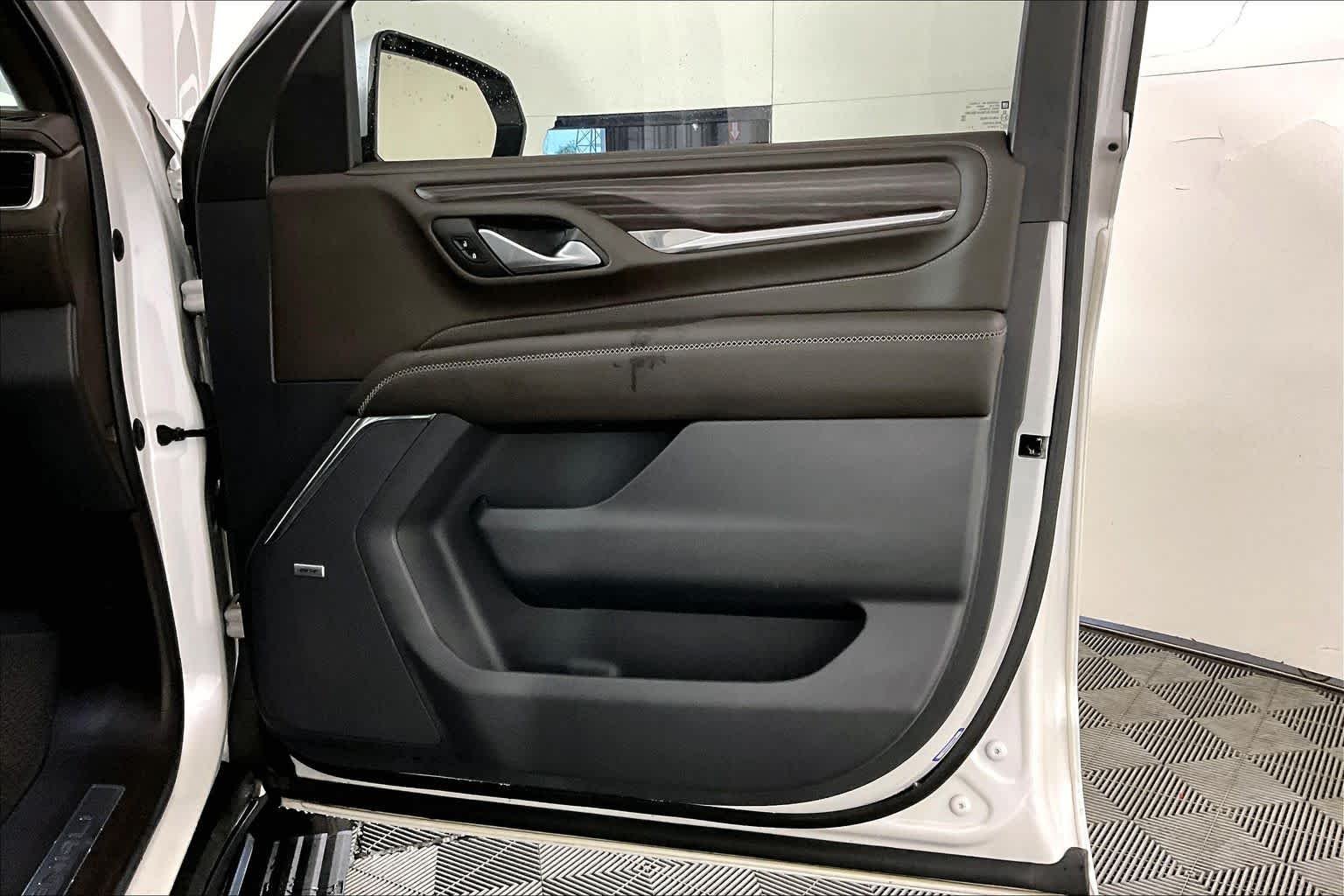 2022 GMC Yukon XL Denali - Photo 22
