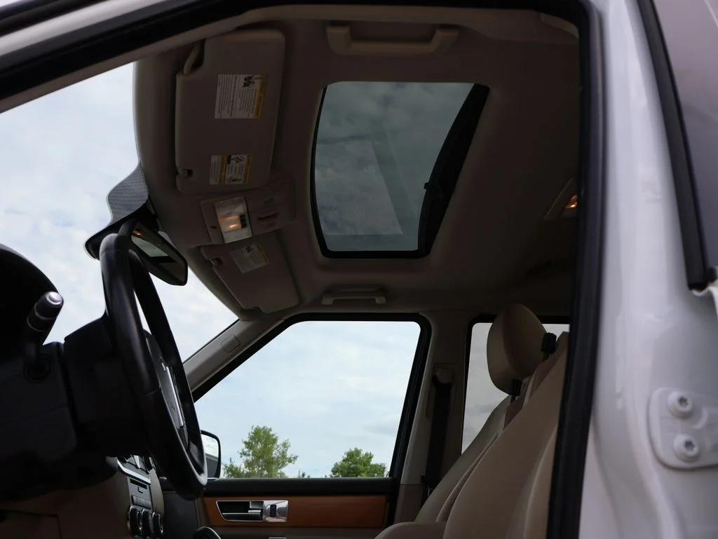 Used 2012  Land Rover HSE image 42