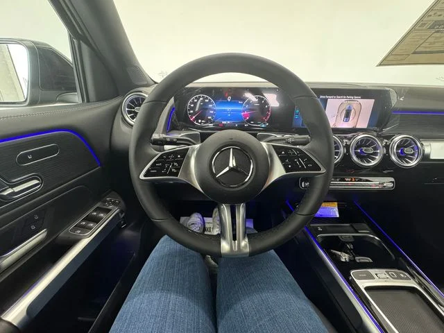 New 2026  Mercedes-Benz GLB 250 image 23