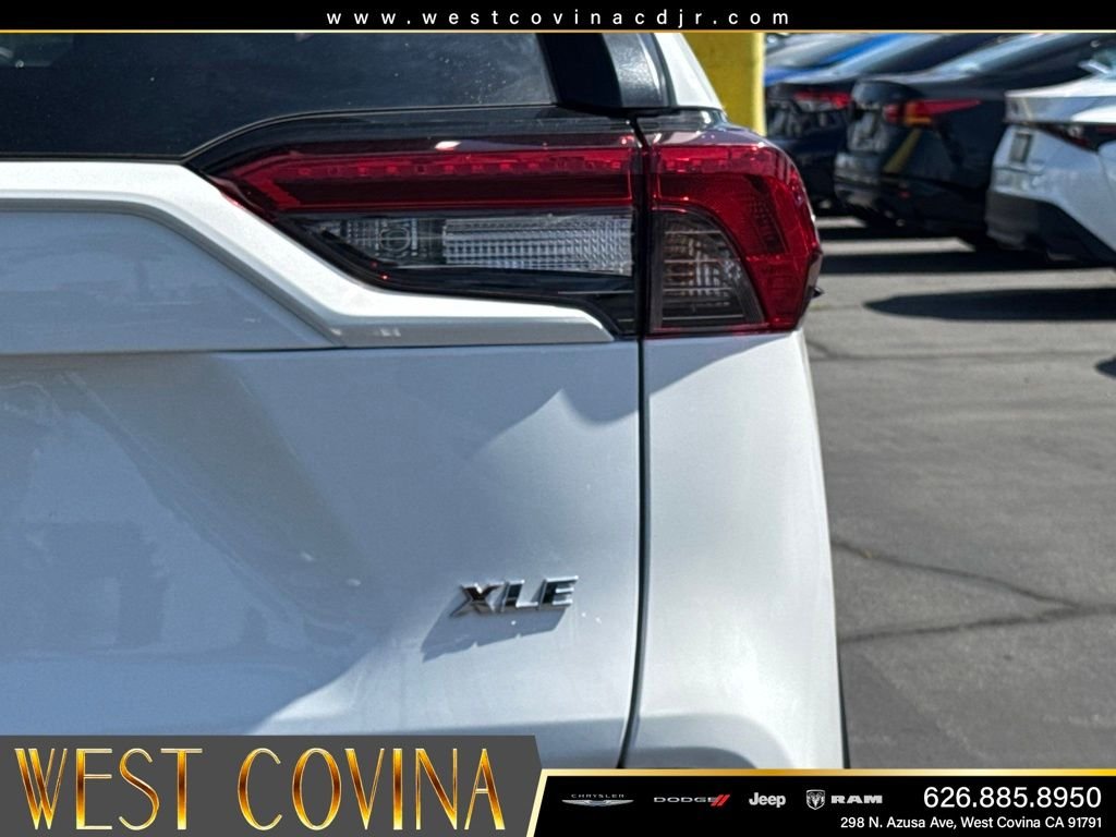 Used 2024 White Toyota XLE image 15