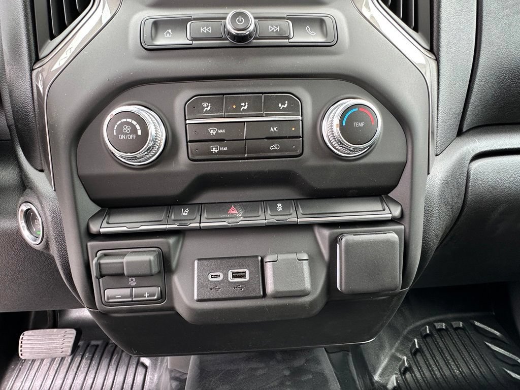 2026 GMC Sierra 3500HD Pro - Photo 26
