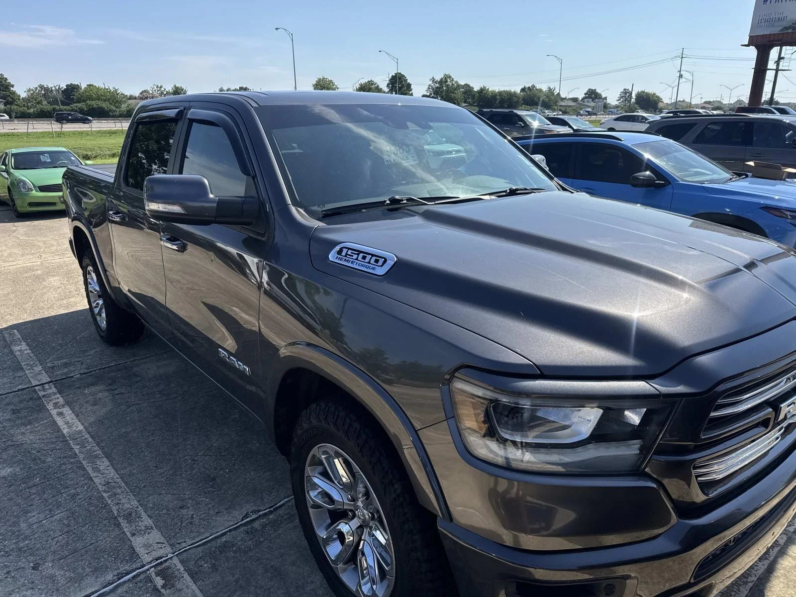 Used 2021 Granite Crystal Metallic Clearcoat Ram Laramie image 12