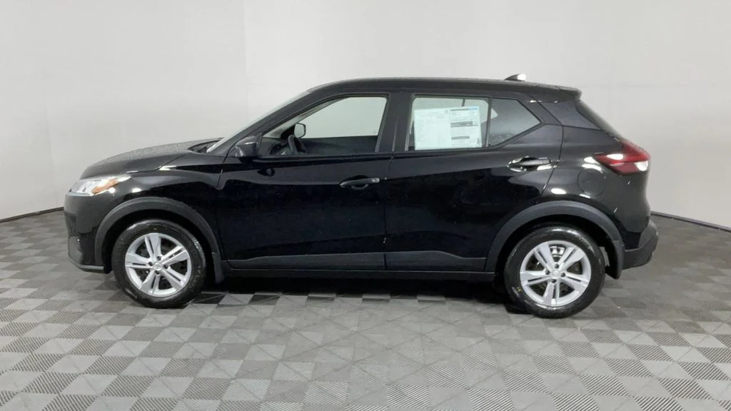 2025 Nissan KICKS PLAY Base - Photo 7
