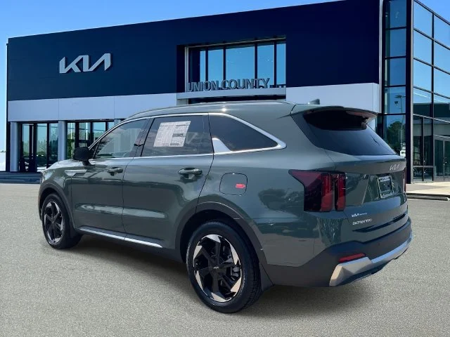 New 2026 Green Kia EX image 4
