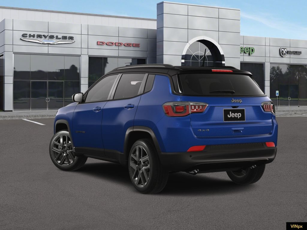 New 2026 Fathom Blue Pearl-Coat Exterior Paint Jeep Limited image 5