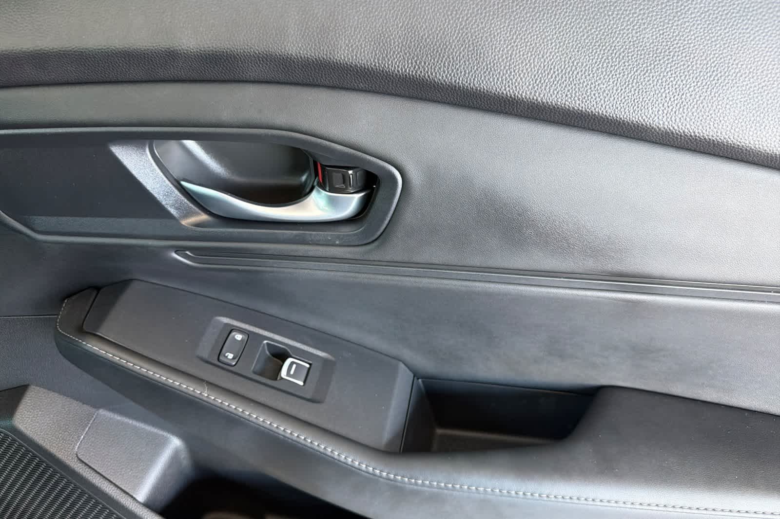 Used 2024 Urban Gray Pearl Honda Sport image 17