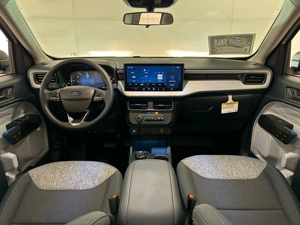 New 2026 White Ford XLT image 5