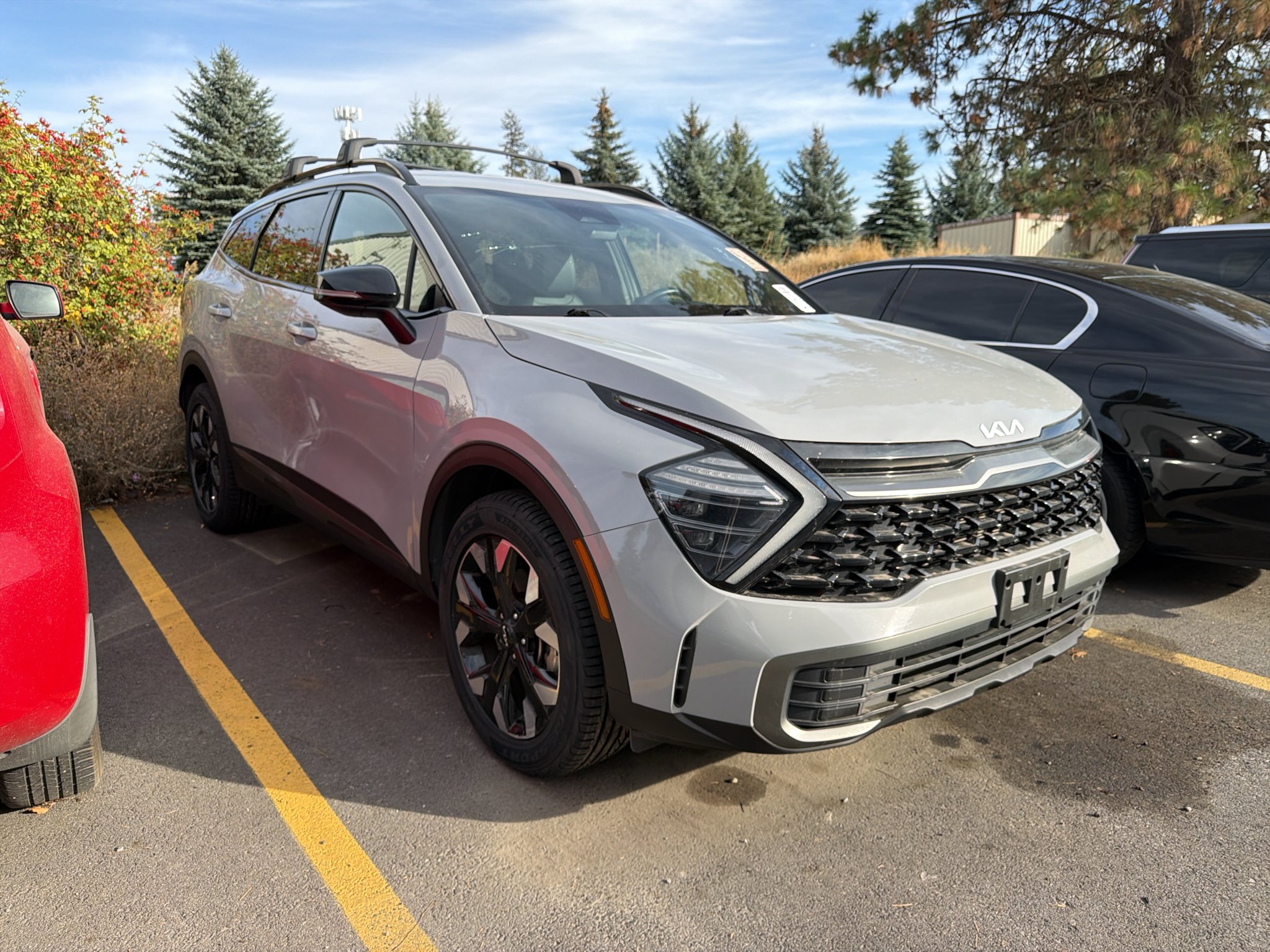 Used 2024 Gray Kia X-Line image 4