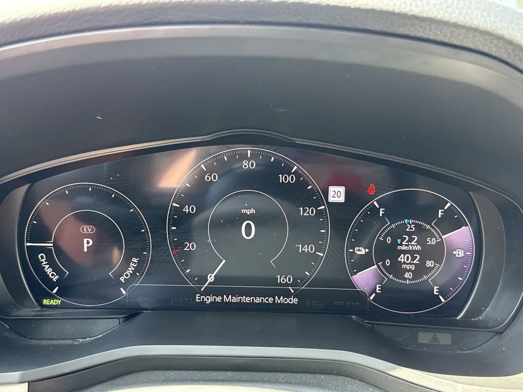 Certified Used 2024 White Mazda Premium Plus image 15