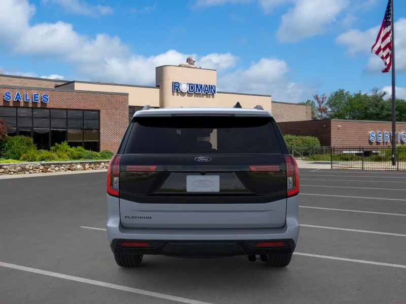 New 2026 Glacier Gray Metallic Tri-Coat Ford Platinum® image 35