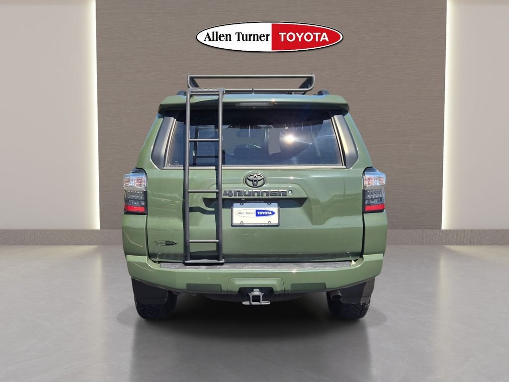 Used 2021 Green Toyota Trail image 9