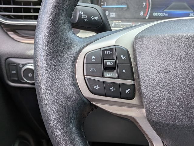 Used 2022 White Ford Limited image 26