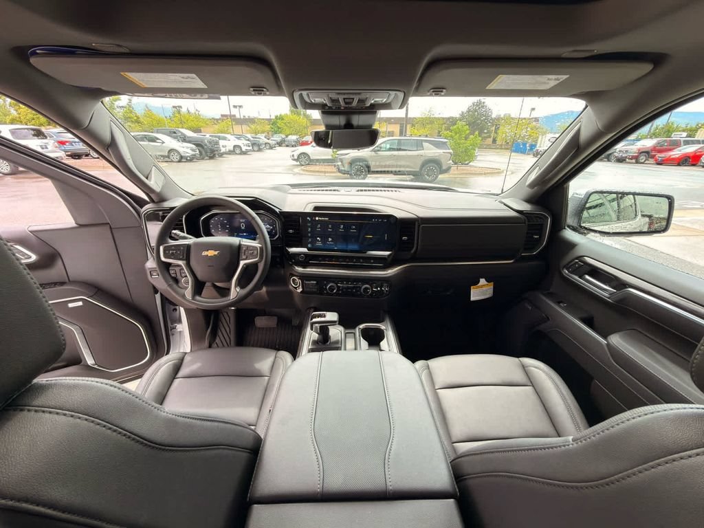 New 2026 Summit White Chevrolet LTZ image 40