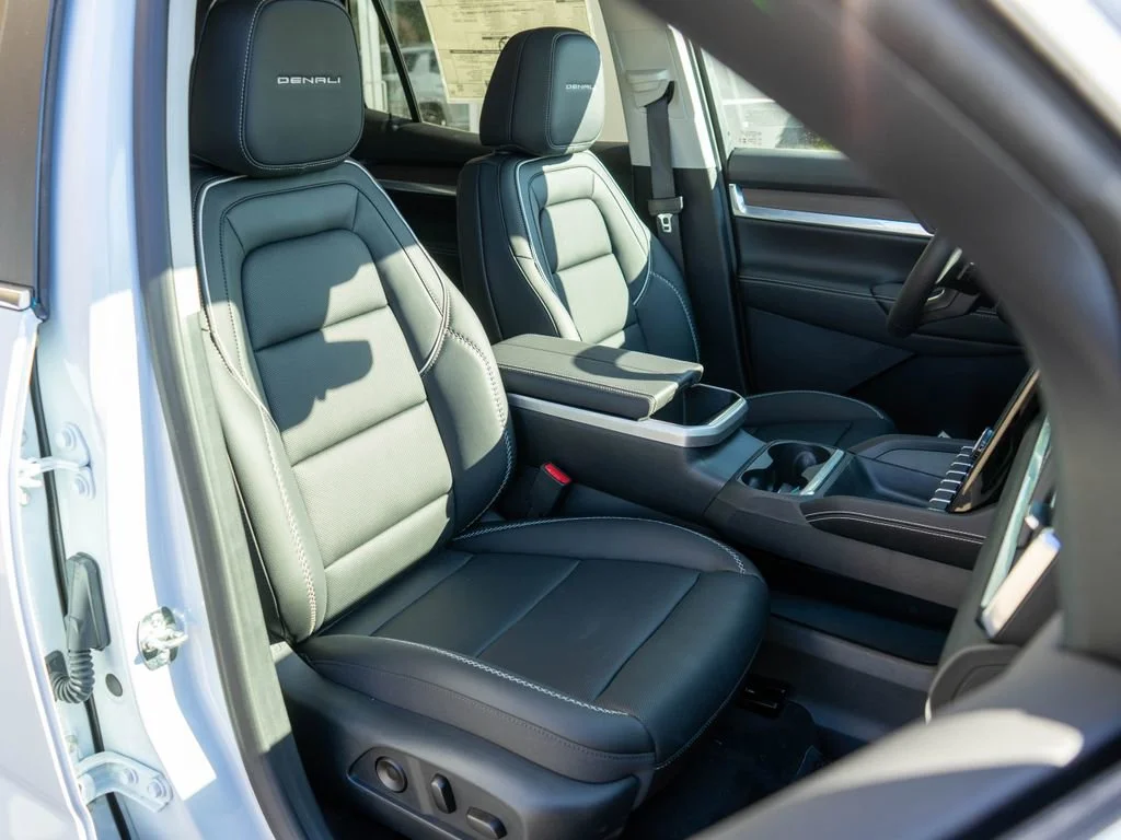2026 GMC Terrain Denali - Photo 9