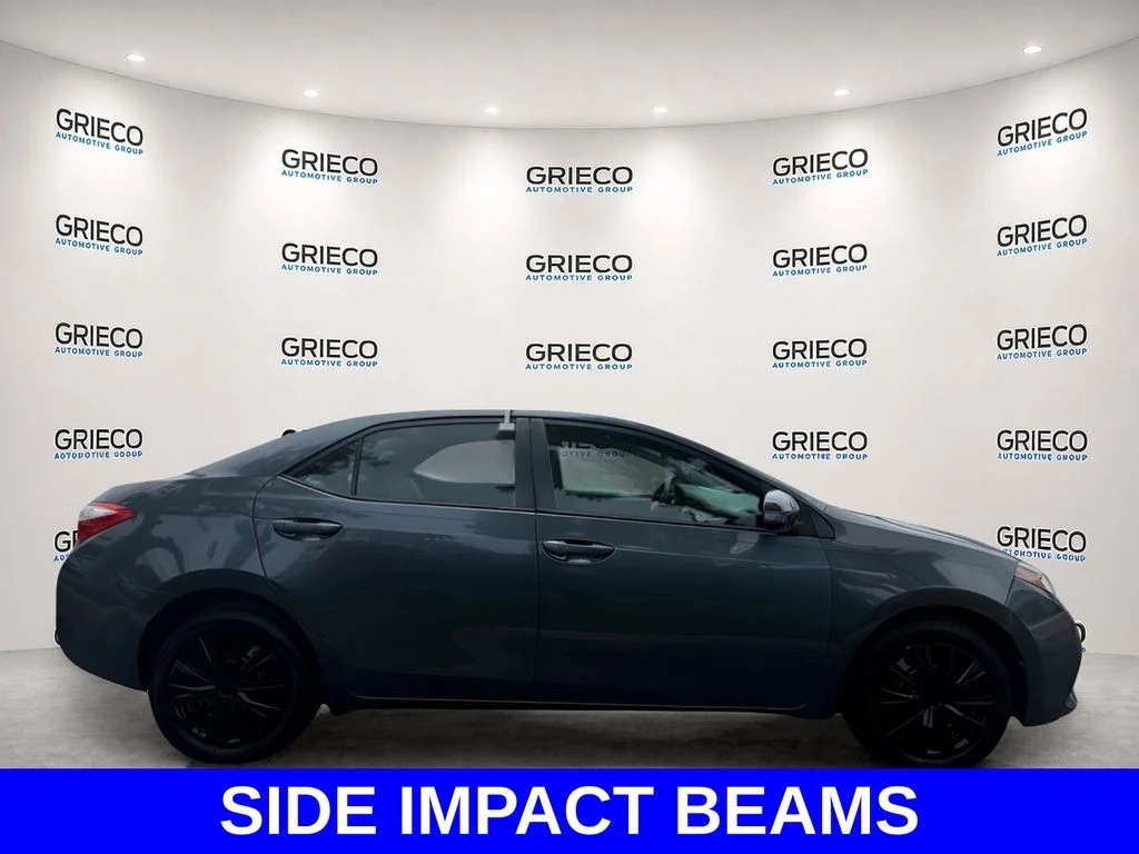 Used 2015 Gray Toyota LE image 8