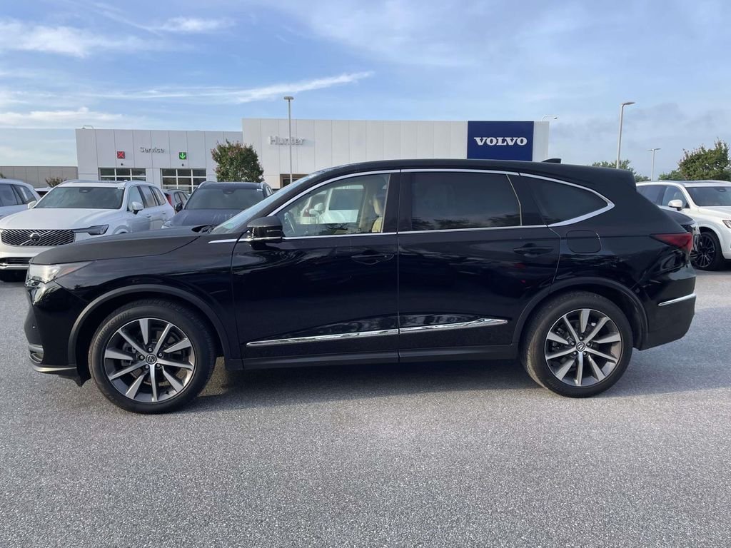 Used 2025 Black Acura w/Technology Package image 25
