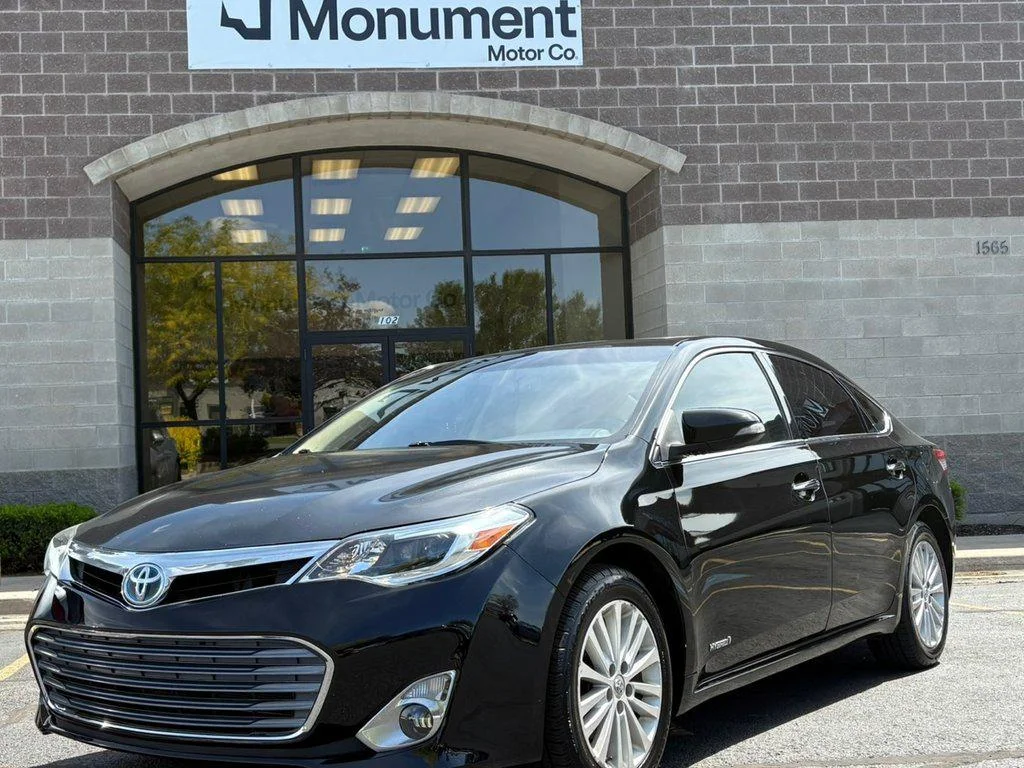 2015 Toyota Avalon XLE Touring Hybrid's photo