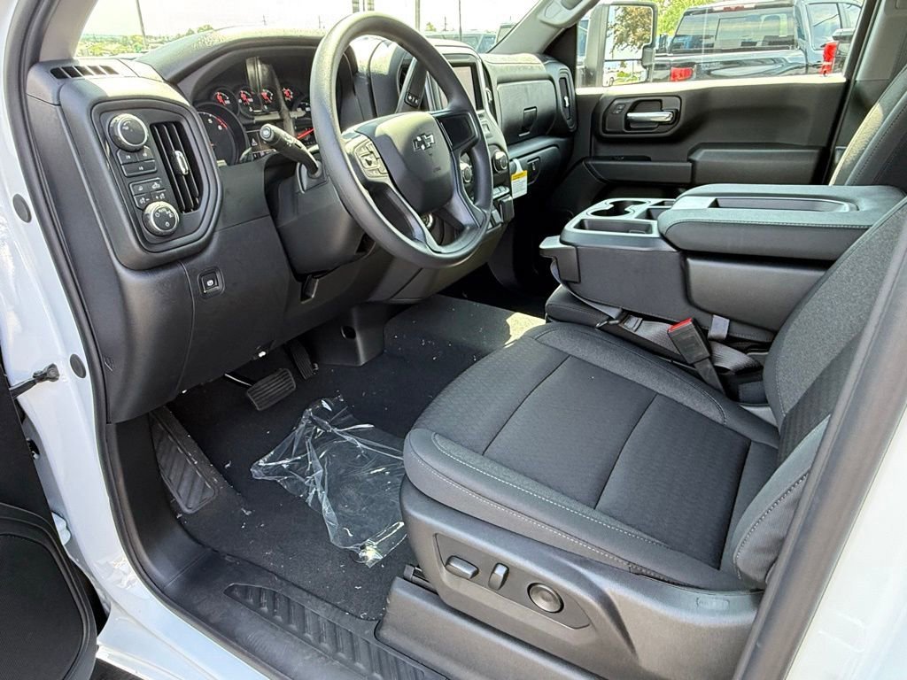2026 Chevrolet Silverado 2500 HD Custom - Photo 15