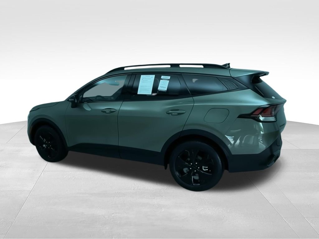 Used 2025 Green Kia X-Line image 7