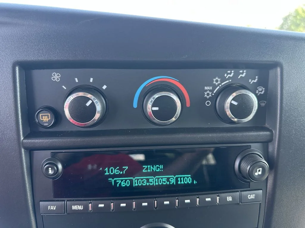 Used 2023 White Chevrolet LT image 23
