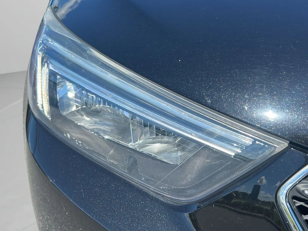 Used 2019 Black Buick Preferred image 10