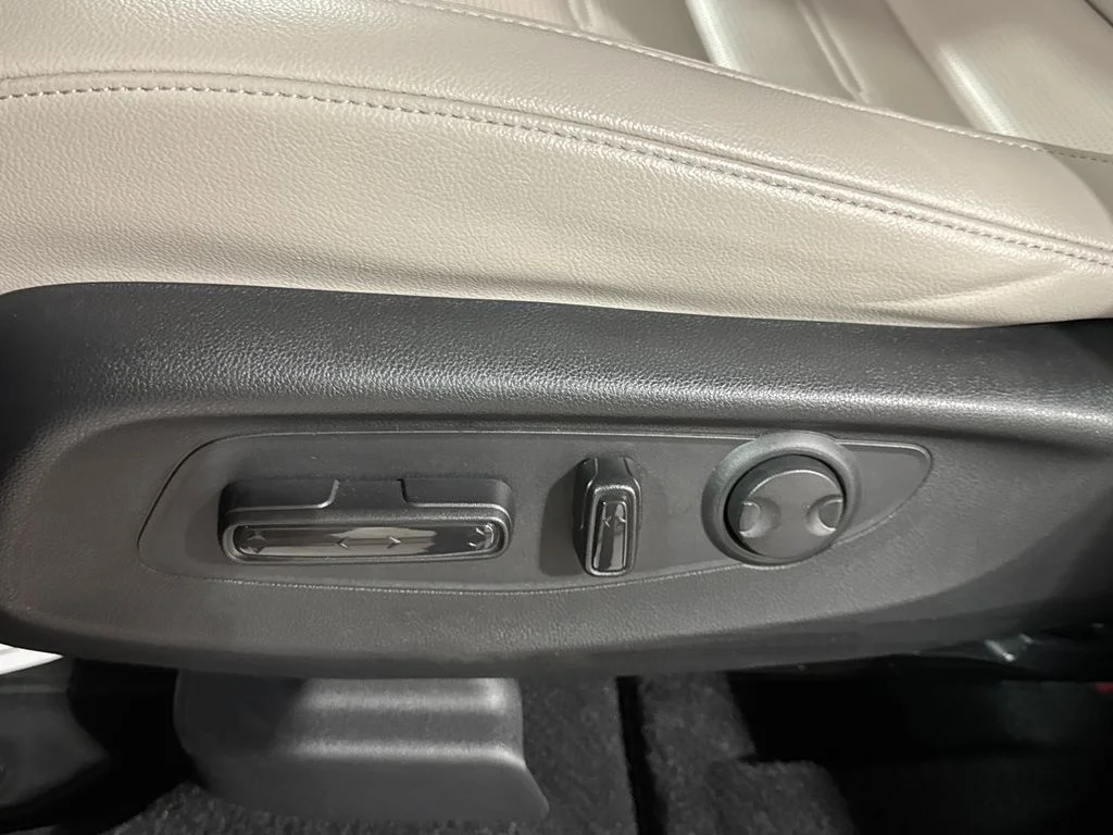 2025 Honda CR-V EX-L - Photo 15