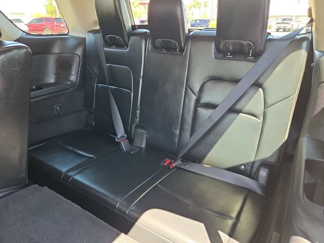 Certified Used 2023 Green Pearl Nissan Platinum image 16